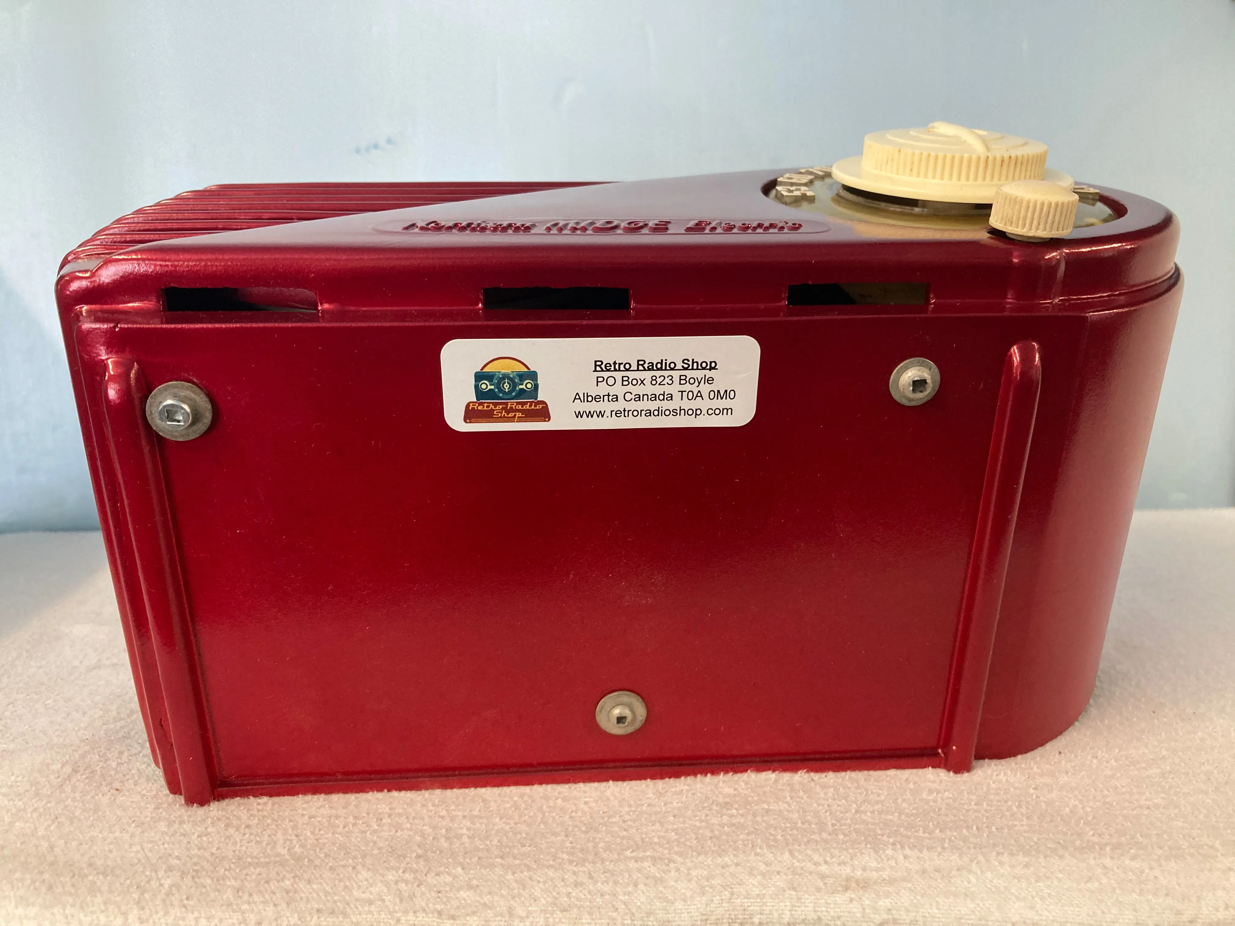Northern Electric 5508 “Bullet” Tube Radio With Bluetooth & FM Options