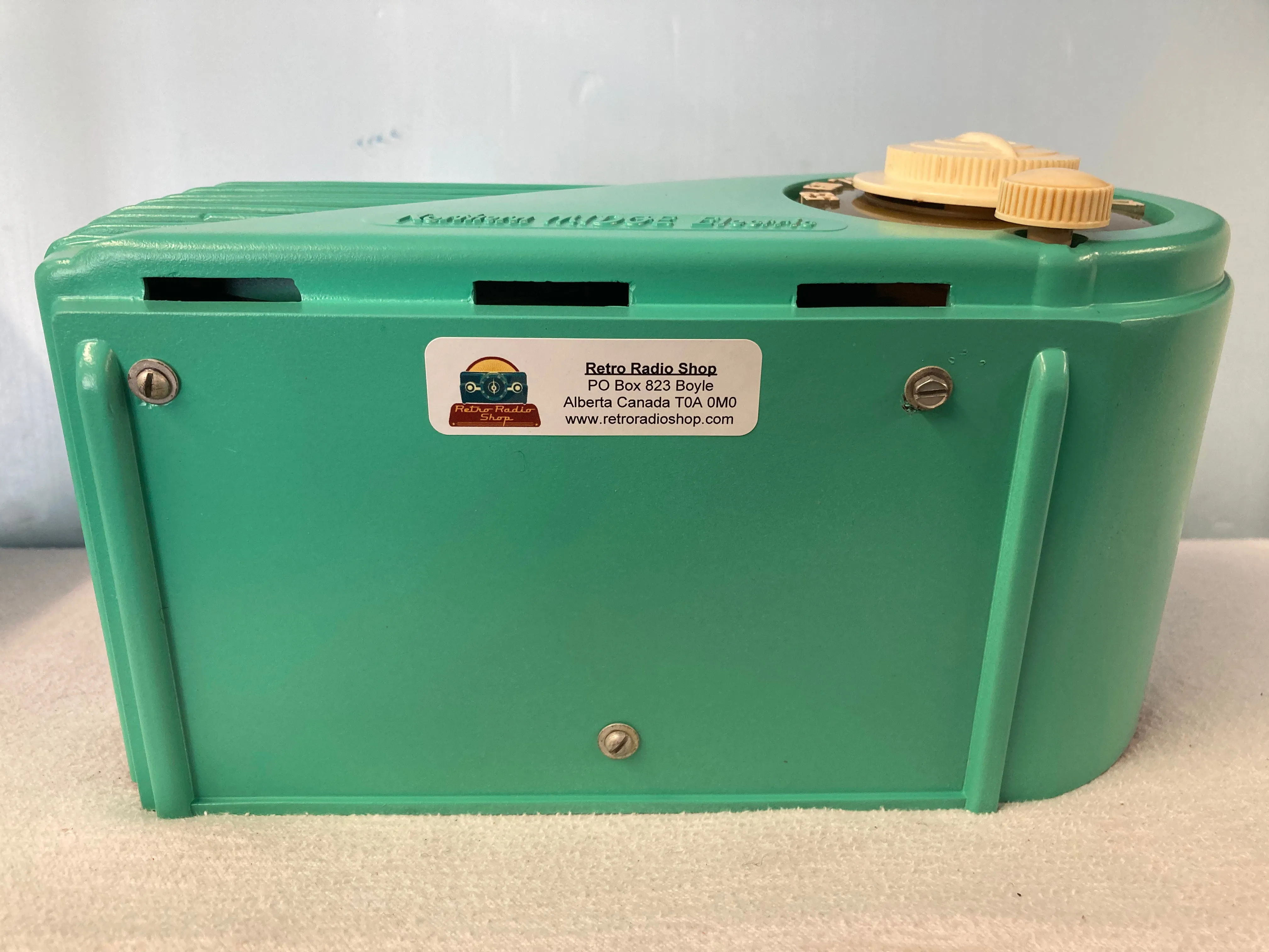 Northern Electric 5508 “Bullet” Tube Radio With Bluetooth & FM Options