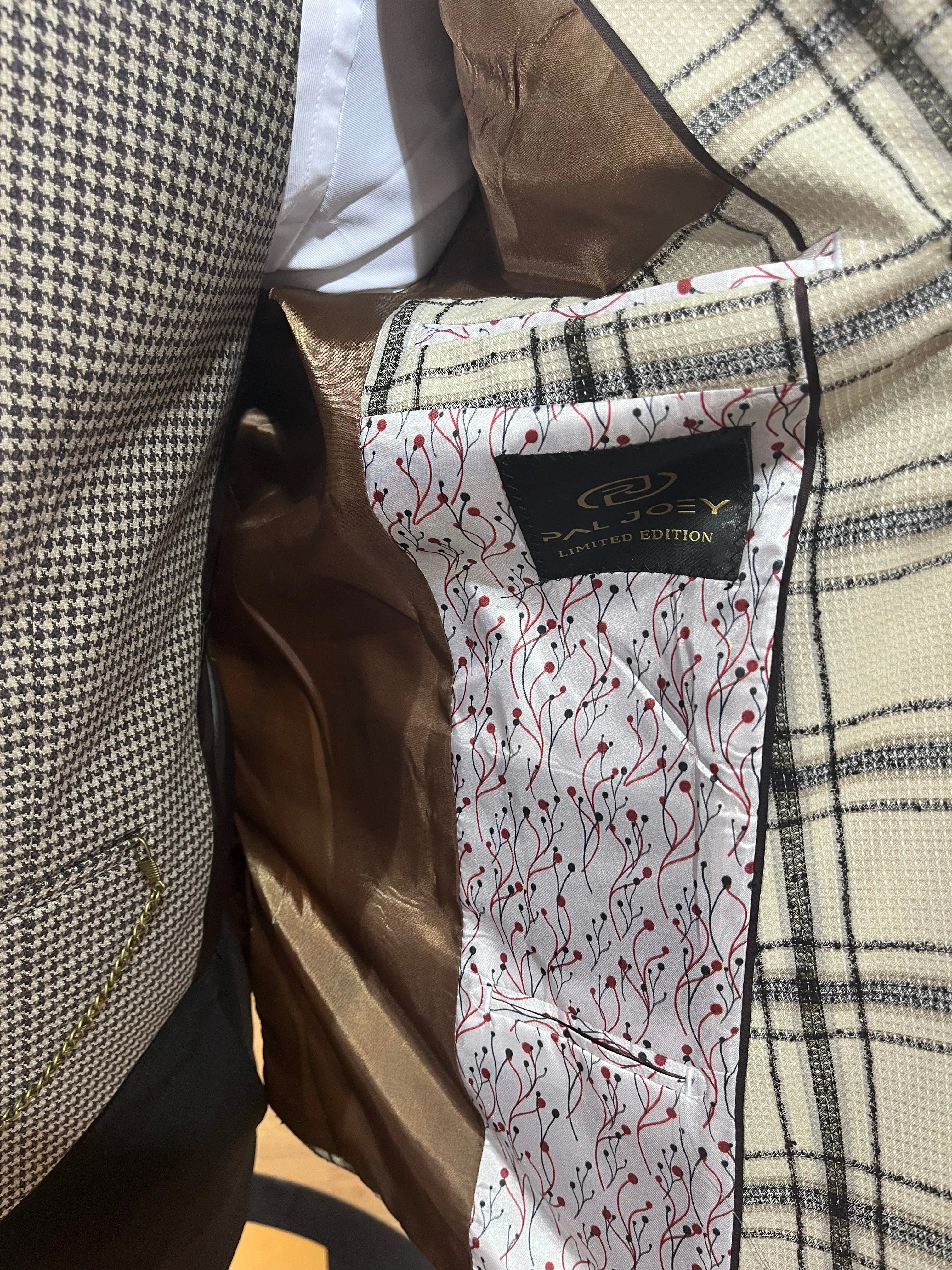 Pirlo - Cream/Black 3 Piece Suit