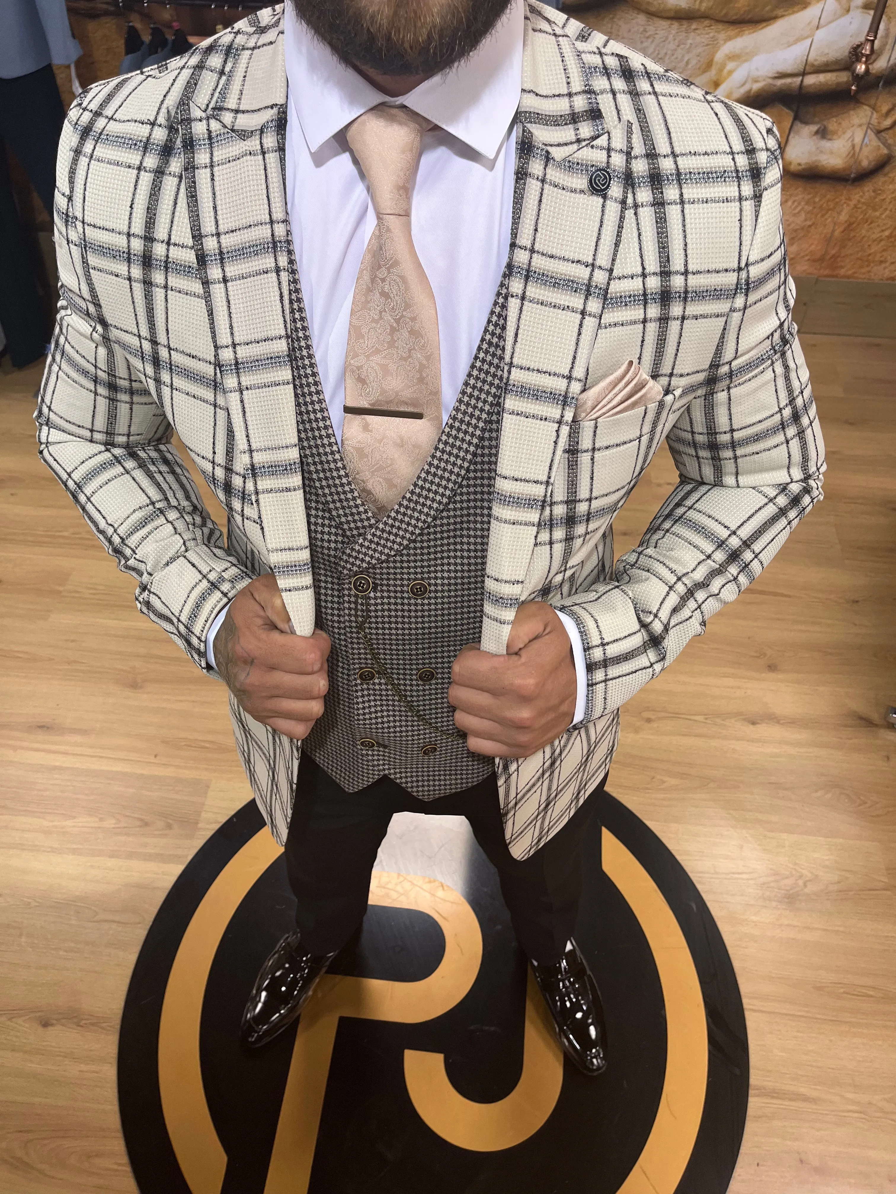 Pirlo - Cream/Black 3 Piece Suit