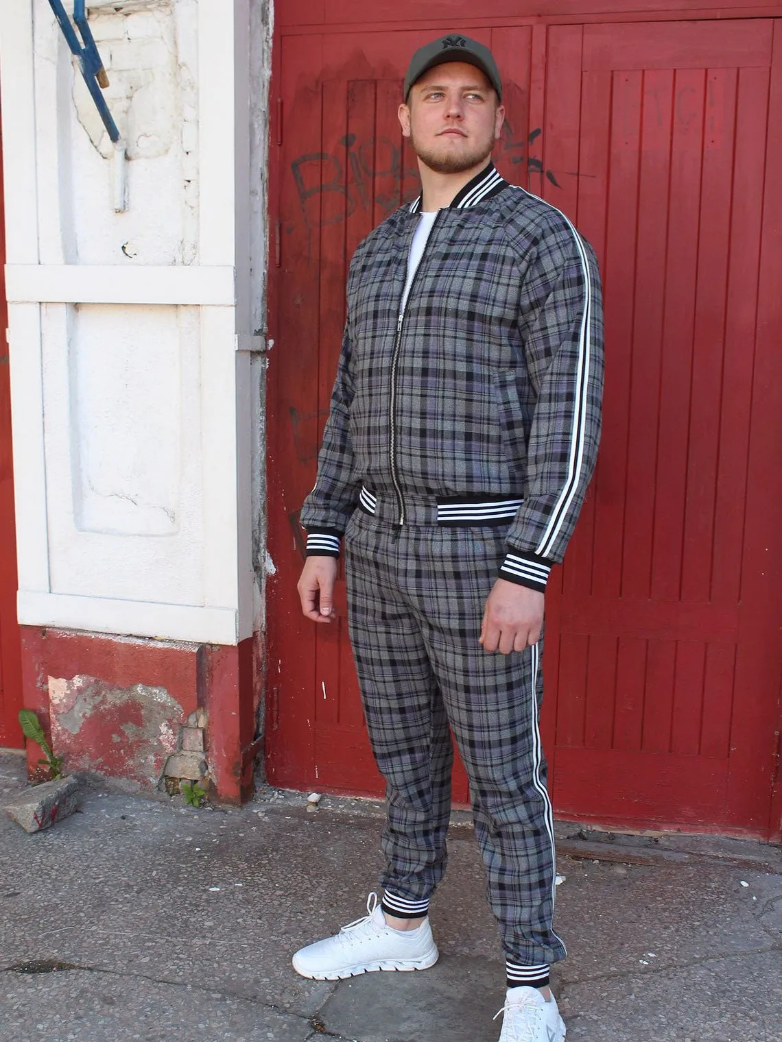 Premium TheMrTailor™ Tracksuit