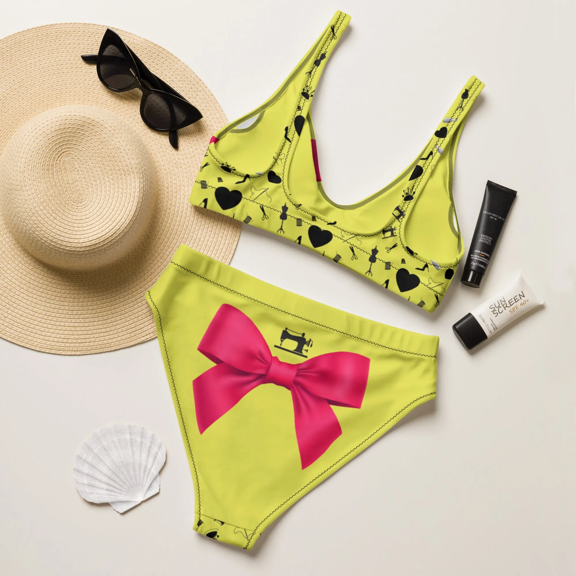 Recycled high-waisted bikini 'Fashion week'