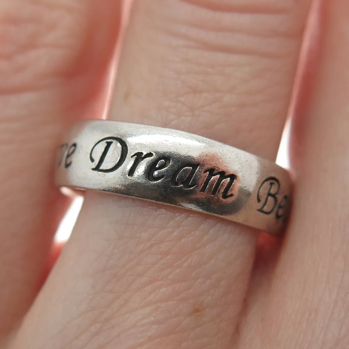 RJ GRAZIANO 925 Sterling Silver Vintage Love Dream Believe Band Ring Size 8.25