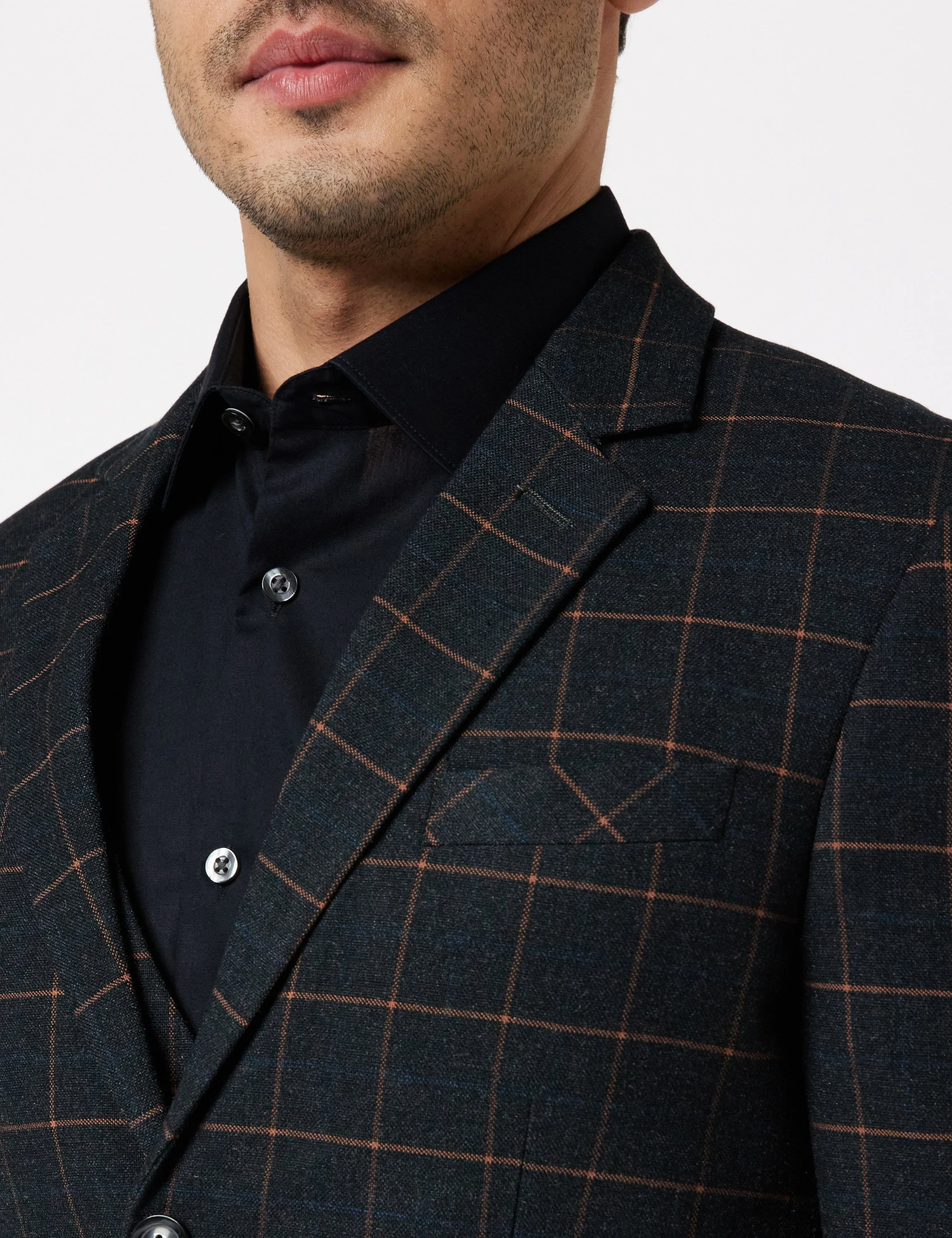Roger - Orange Check on Black Suit