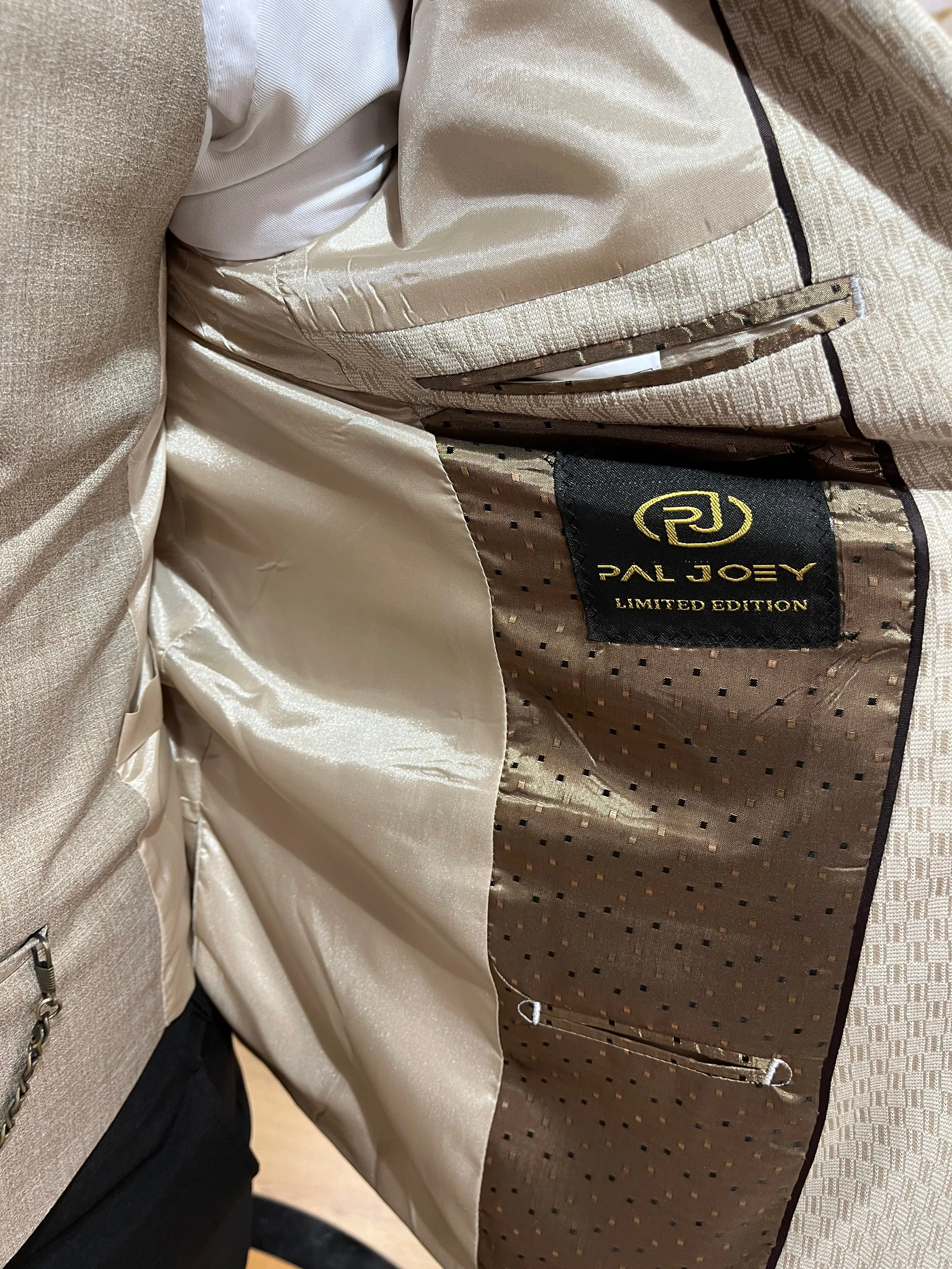 Shilton - Cream/Beige 3 Piece Suit