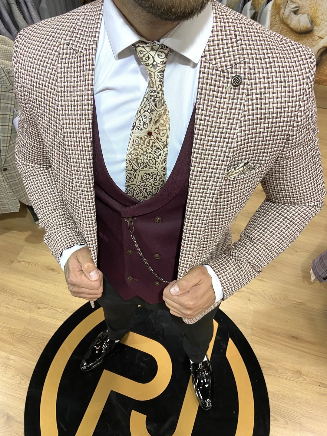 Sidney - Burgundy/Beige 3 Piece Suit