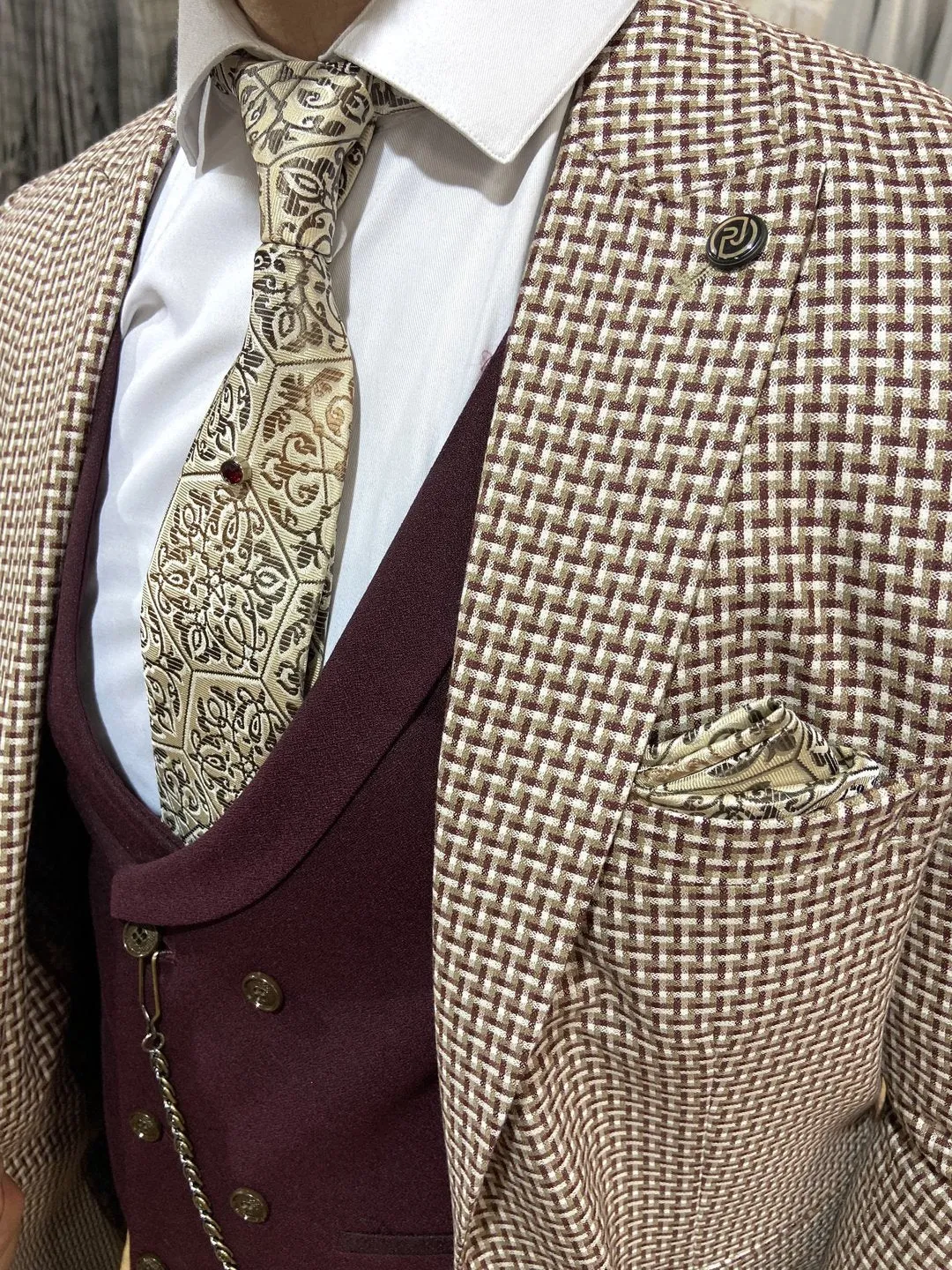 Sidney - Burgundy/Beige 3 Piece Suit