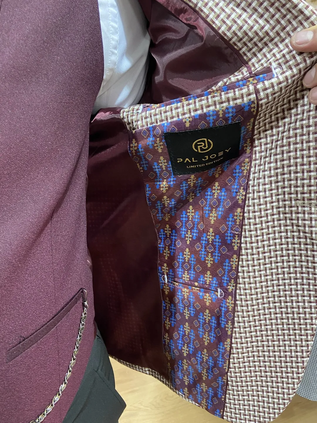 Sidney - Burgundy/Beige 3 Piece Suit