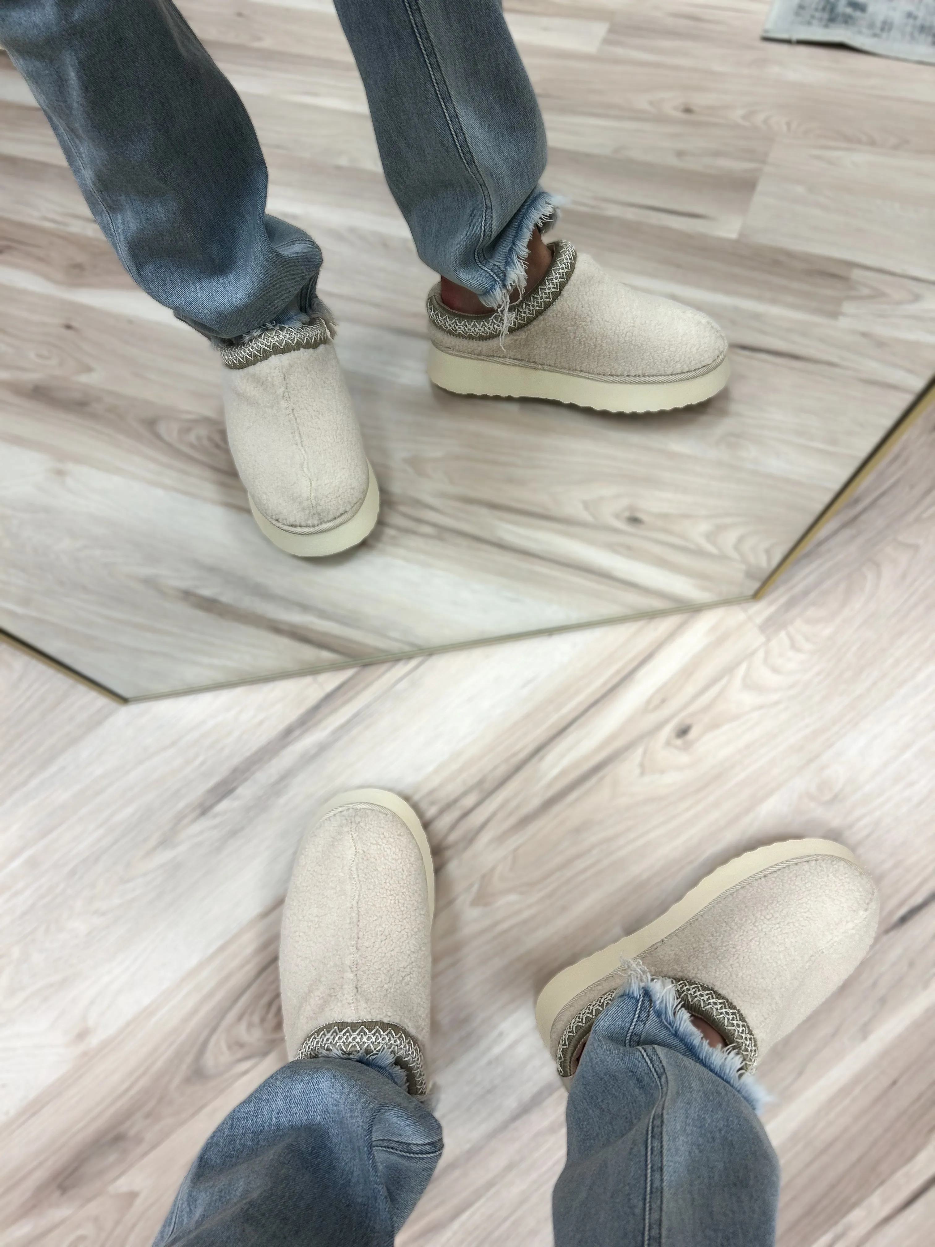 Sophie Sherpa Slippers