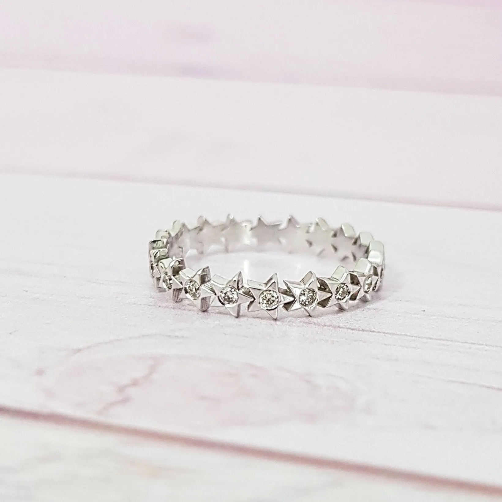 Star Diamond Wedding Ring