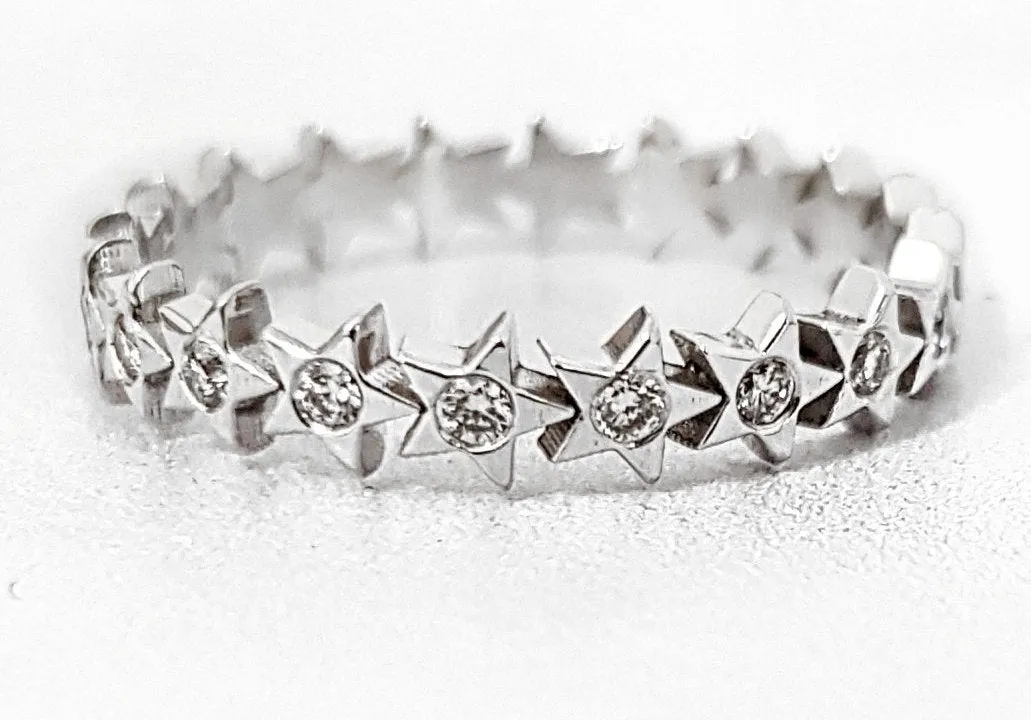 Star Diamond Wedding Ring