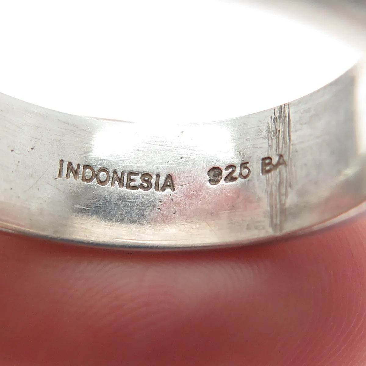 SUARTI BALI 925 Sterling Silver Vintage Boho / Ethnic Band Ring Size 12.25