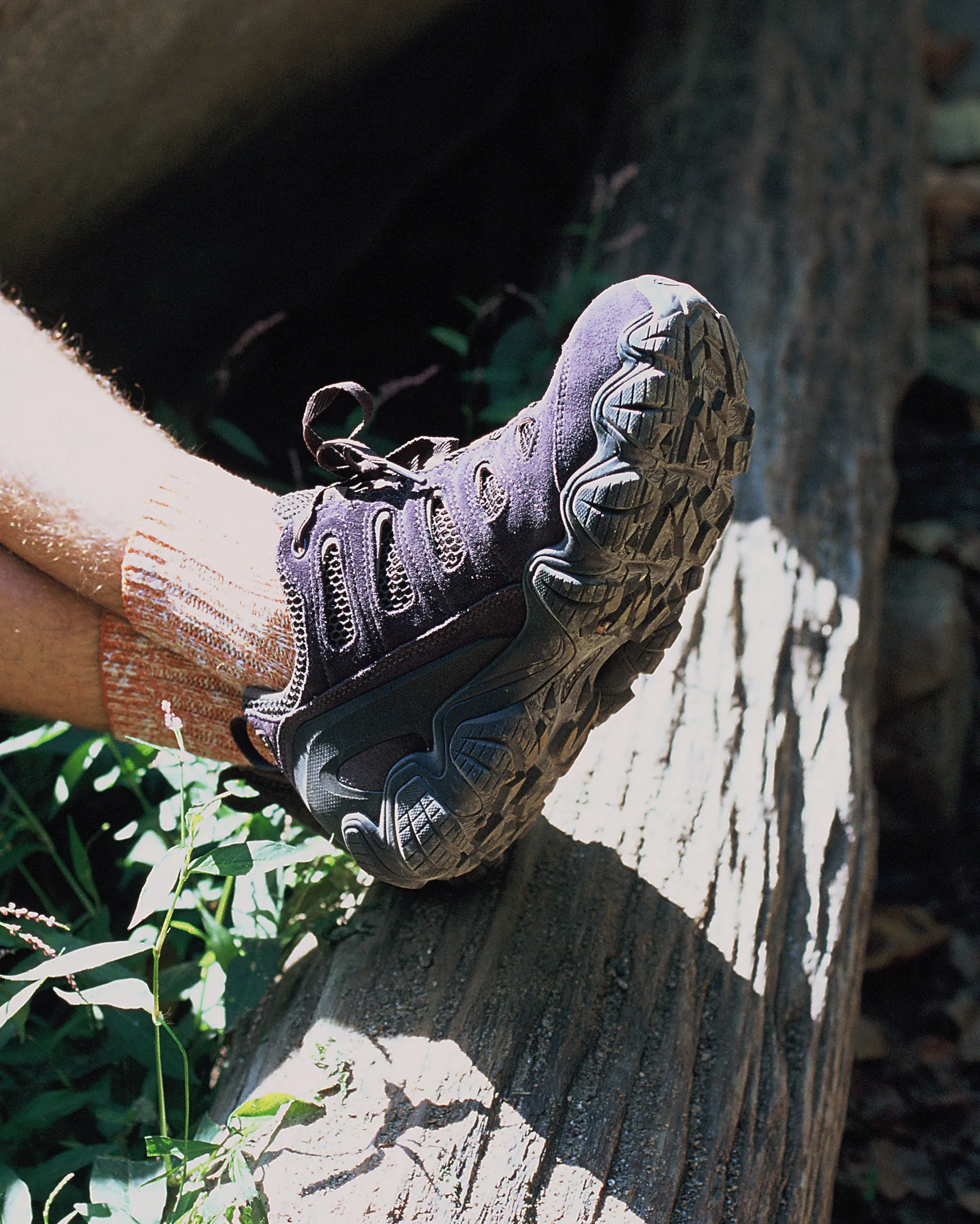 Swagtooth Low Waterproof Hiker, Purple Earth