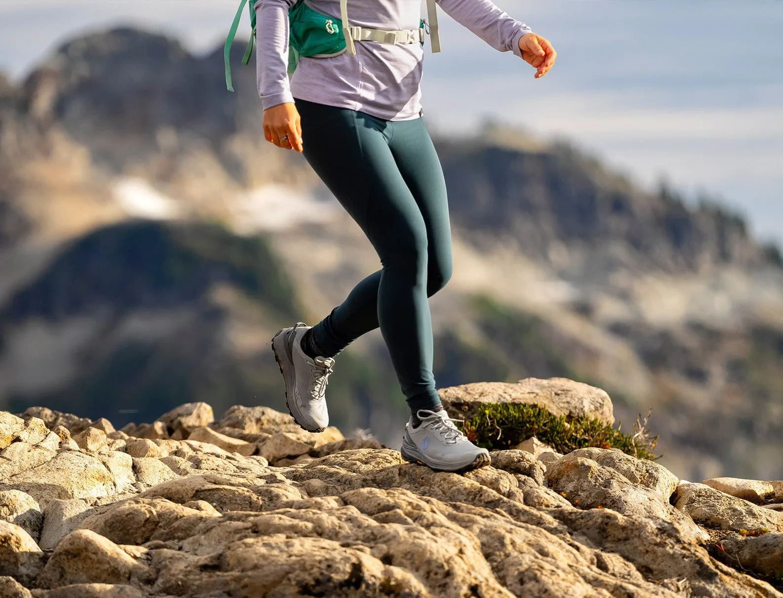 Topo Athletic TRAVERSE Womens Trail Running Shoes