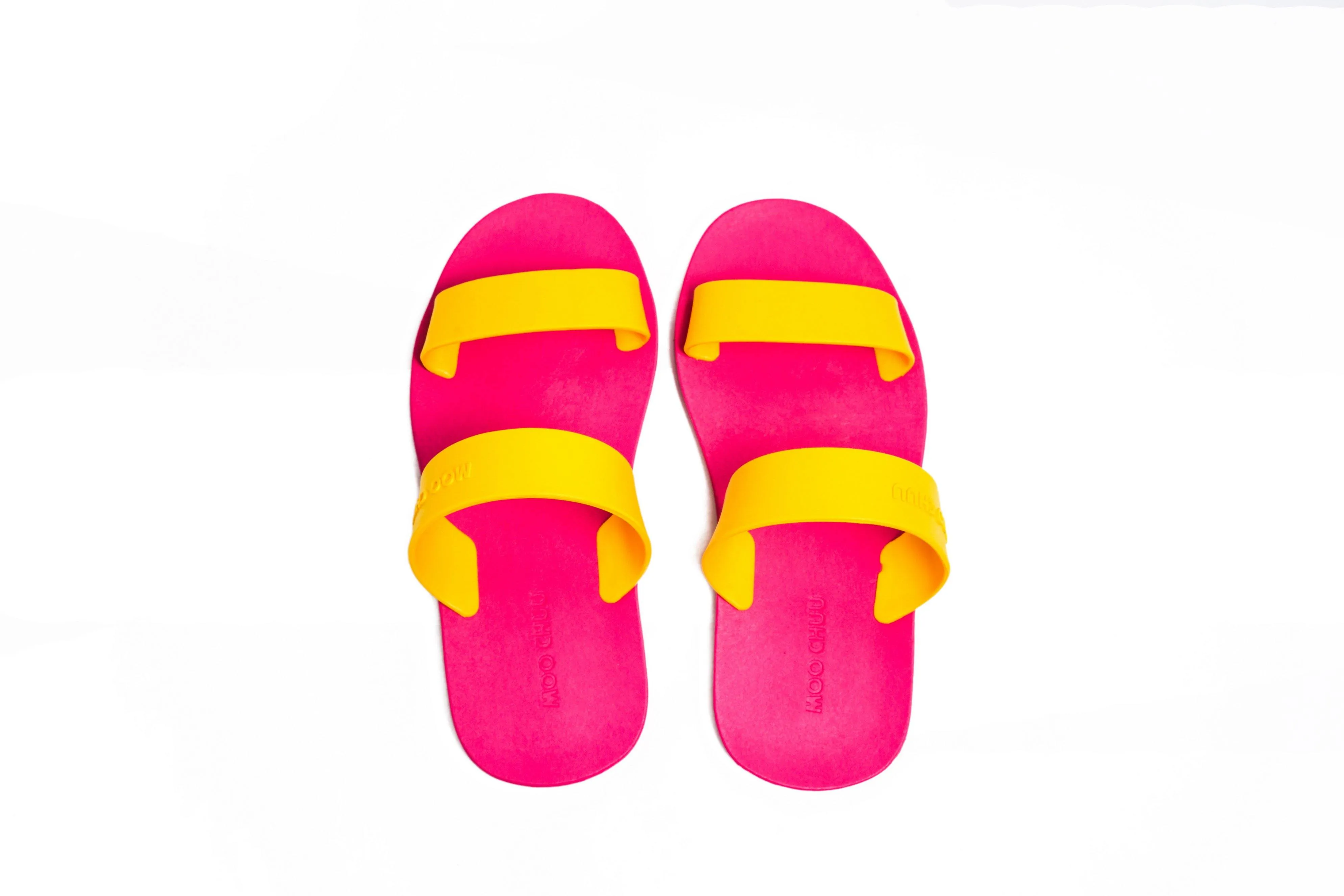 Twin Pink Sole Yellow Strap