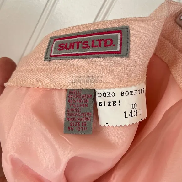 Vintage Pink Suit Linen Blazer and Pencil Skirt Pastel Career Shoulder Pads Med