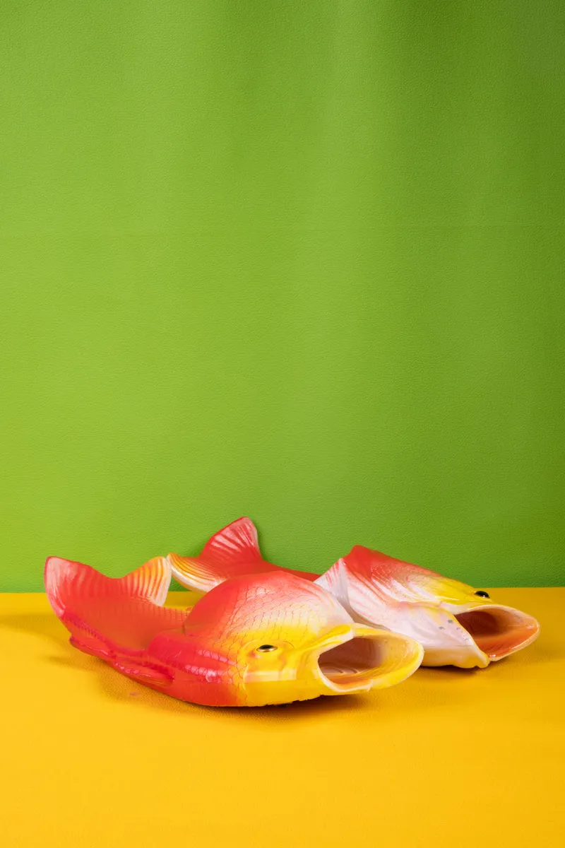 Walk Like Swimming Fishes Sandal - Red
