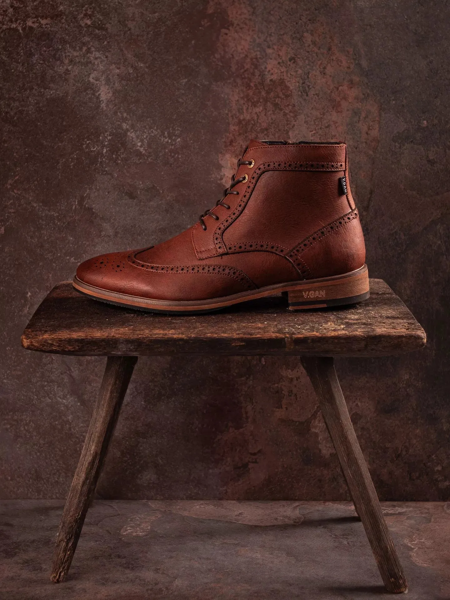 Wheat 2 Men's Vegan Leather Brogue Boots | Tan