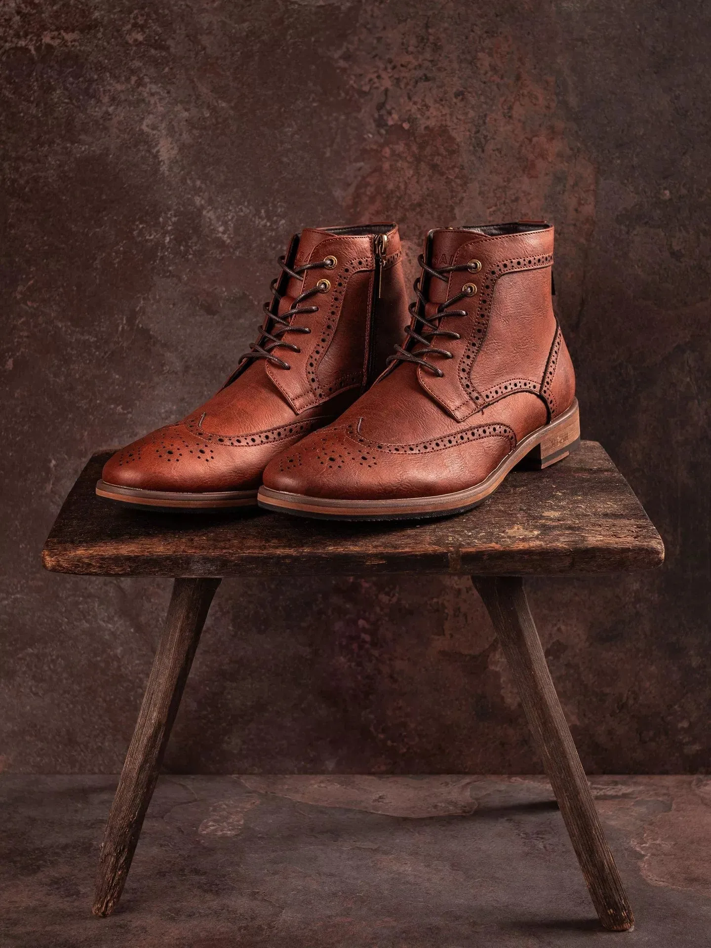 Wheat 2 Men's Vegan Leather Brogue Boots | Tan