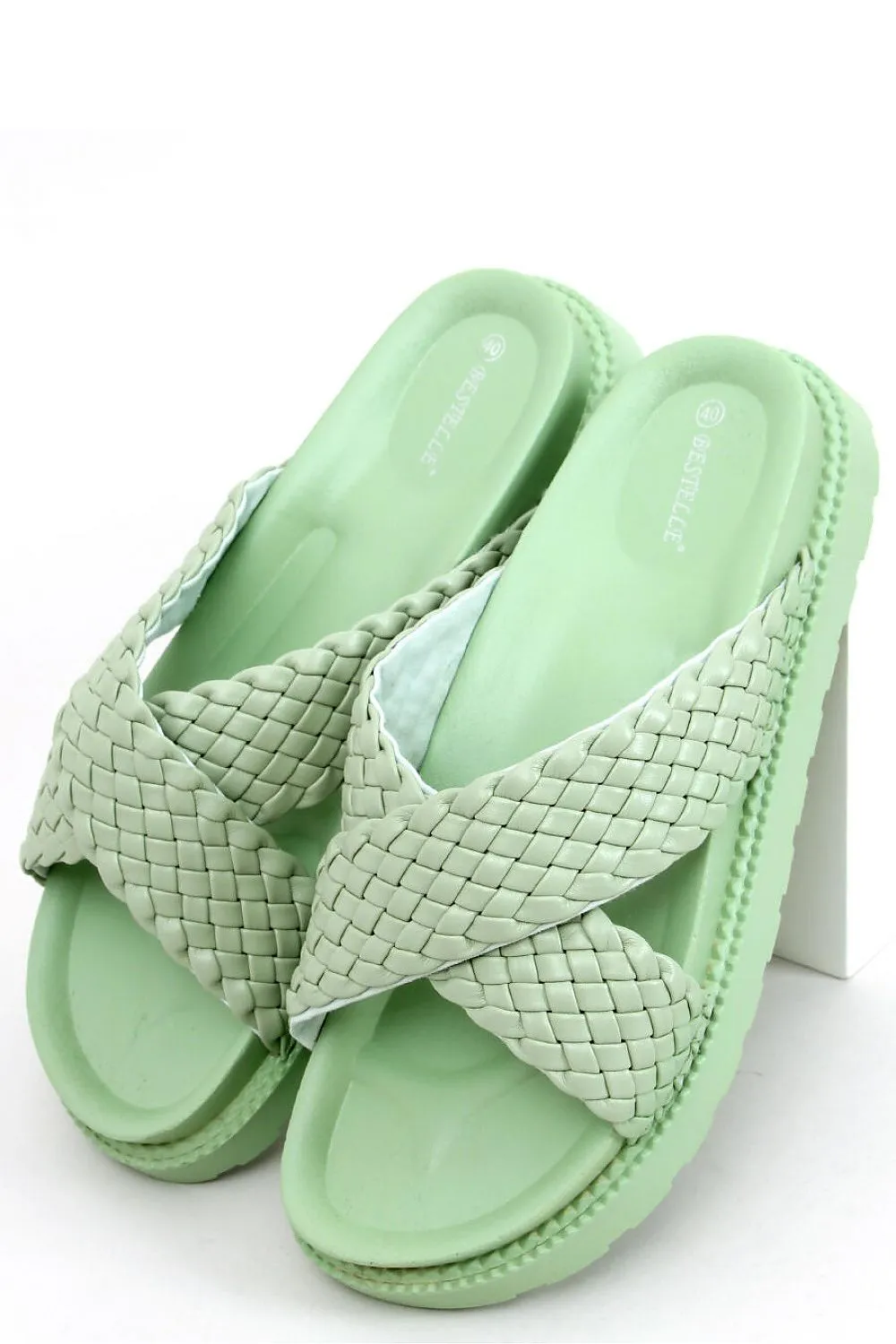 Woman Flat Sandals Green Criss Cross Weave Flip-Flips