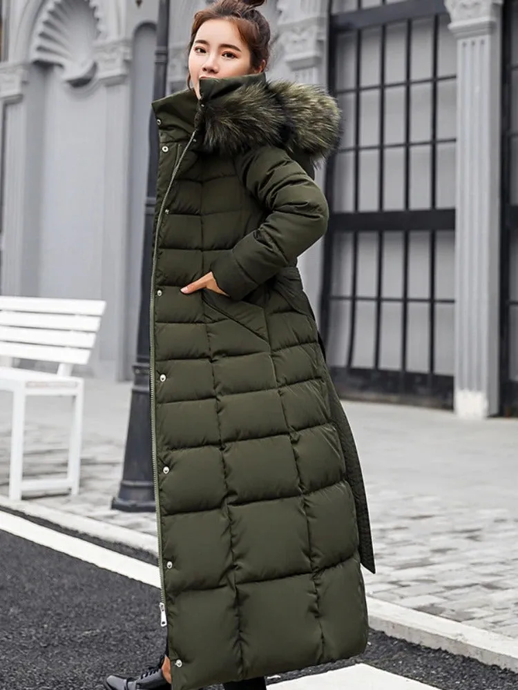 Women's Winter Chic Long Hooded Puffer Coat