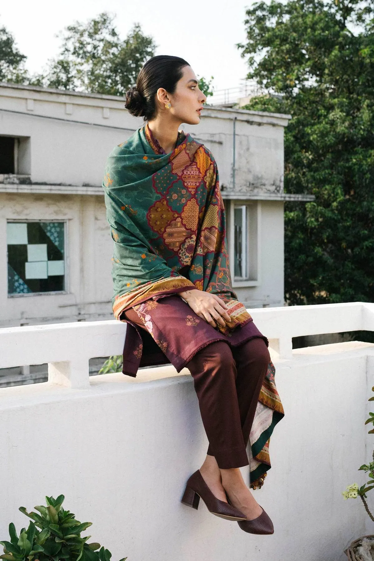 ZW21-5B |  Zara Shahjahan Coco Winter 2021 Collection | Unstitched Embroidered linen Suits