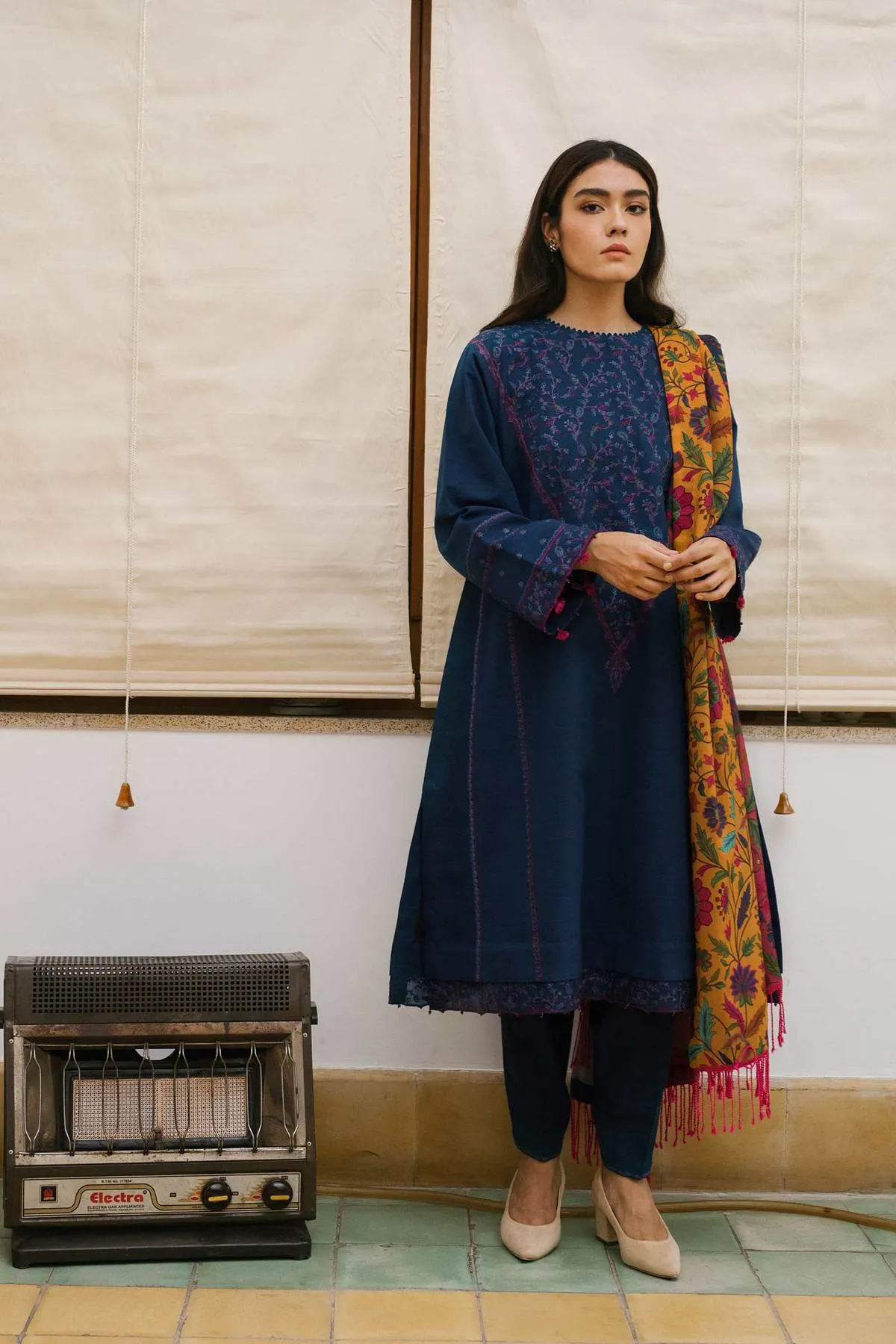 ZW21-8B |  Zara Shahjahan Coco Winter 2021 Collection | Unstitched Embroidered Light Khaddar Suits