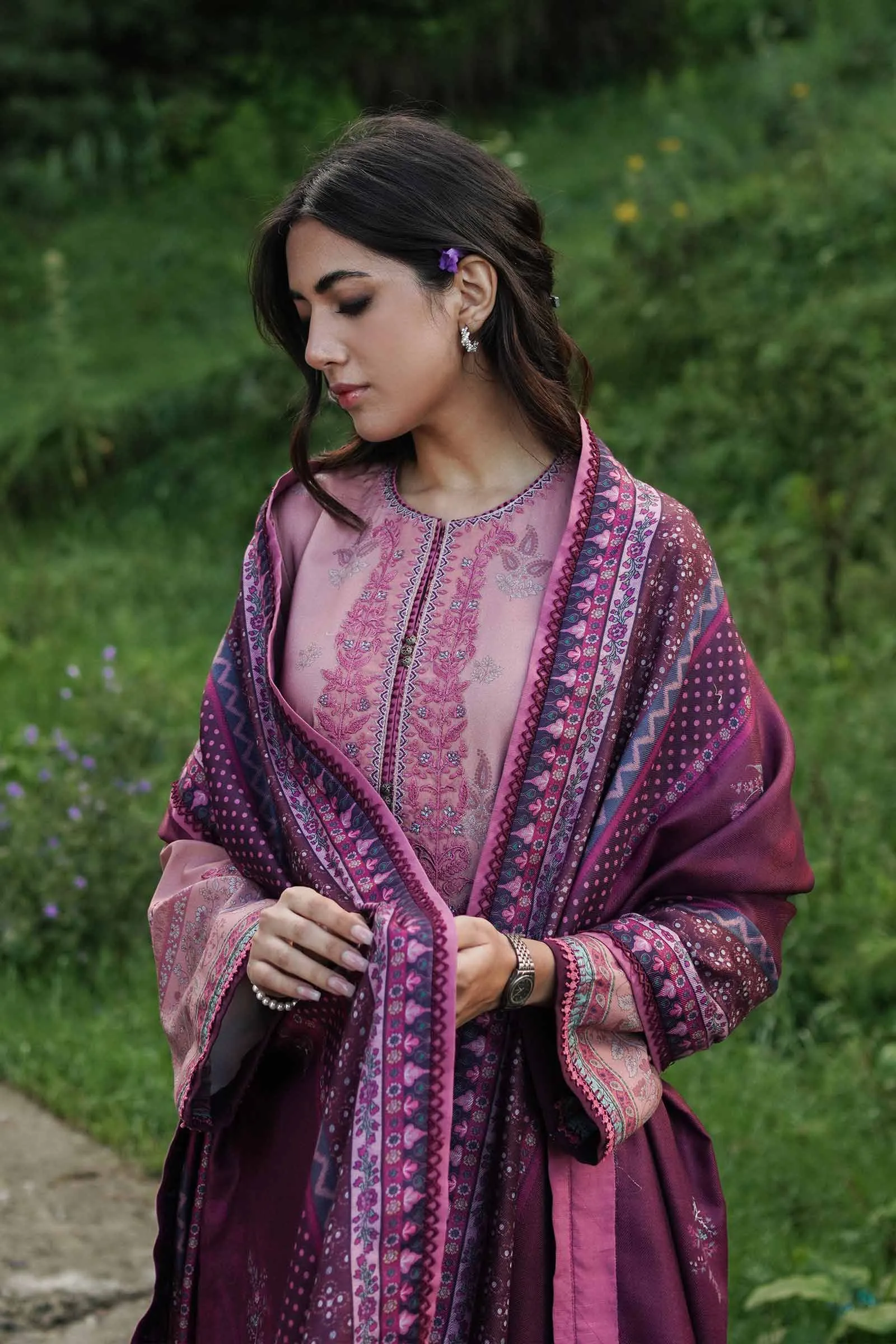 ZW22-4B | Zara Shahjahan Coco Winter Collection 2022 | Unstitched Embroidered Khaddar Linen  Suits
