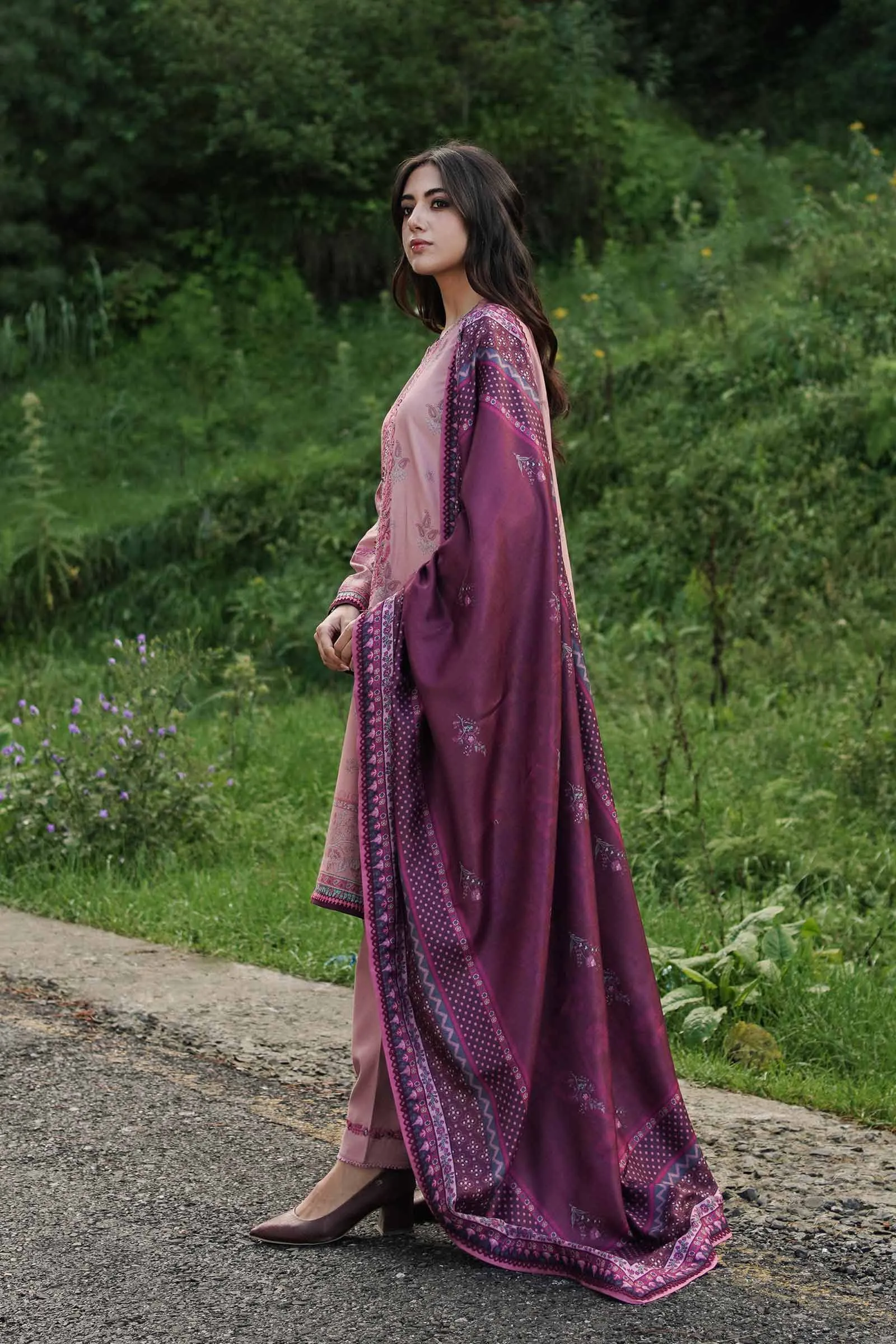 ZW22-4B | Zara Shahjahan Coco Winter Collection 2022 | Unstitched Embroidered Khaddar Linen  Suits