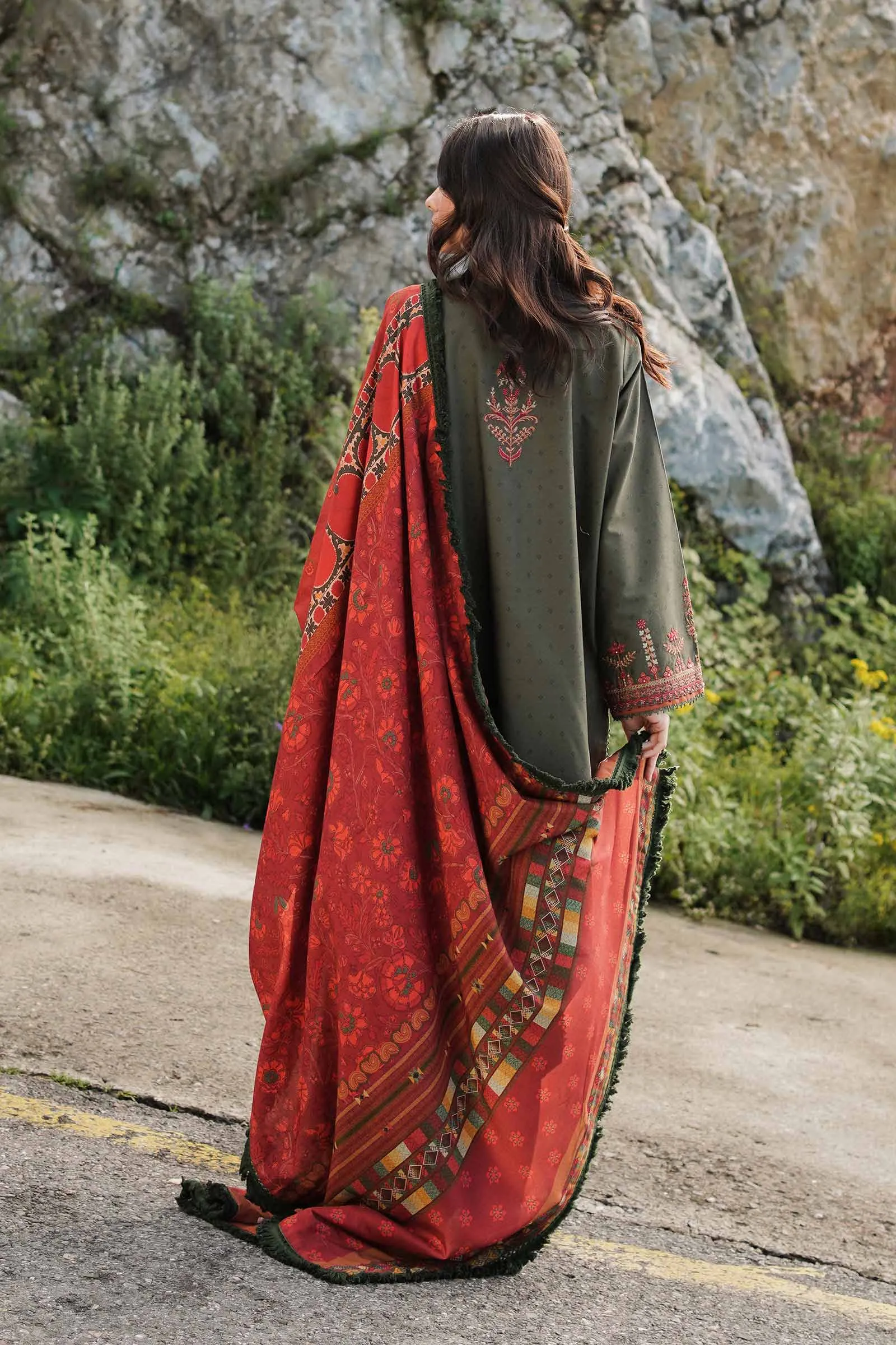 ZW22-7A | Zara Shahjahan Coco Winter Collection 2022 | Unstitched Embroidered Khaddar Linen  Suits