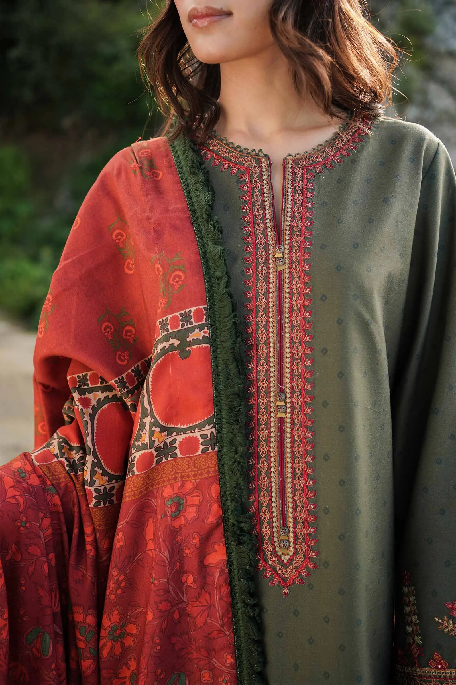 ZW22-7A | Zara Shahjahan Coco Winter Collection 2022 | Unstitched Embroidered Khaddar Linen  Suits